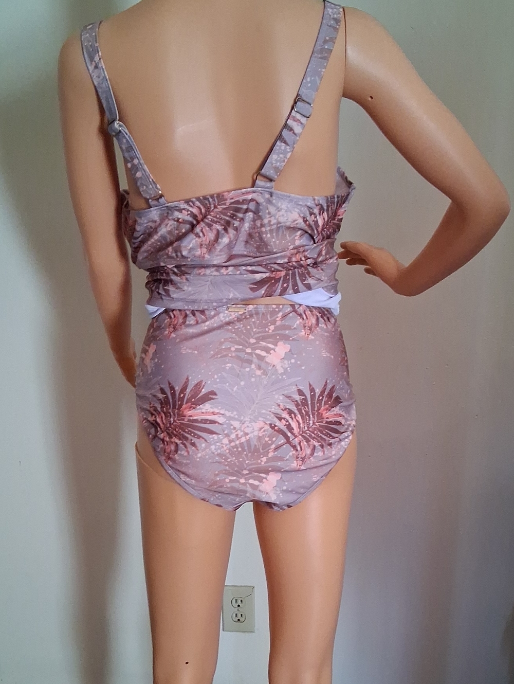 Nicole Miller 3 Tier Tankini Swimwear NWT - Picture 4 of 12